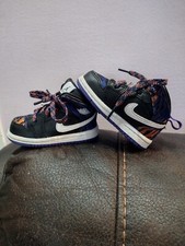 Nike Air Jordan 1 Mid SE Tiger